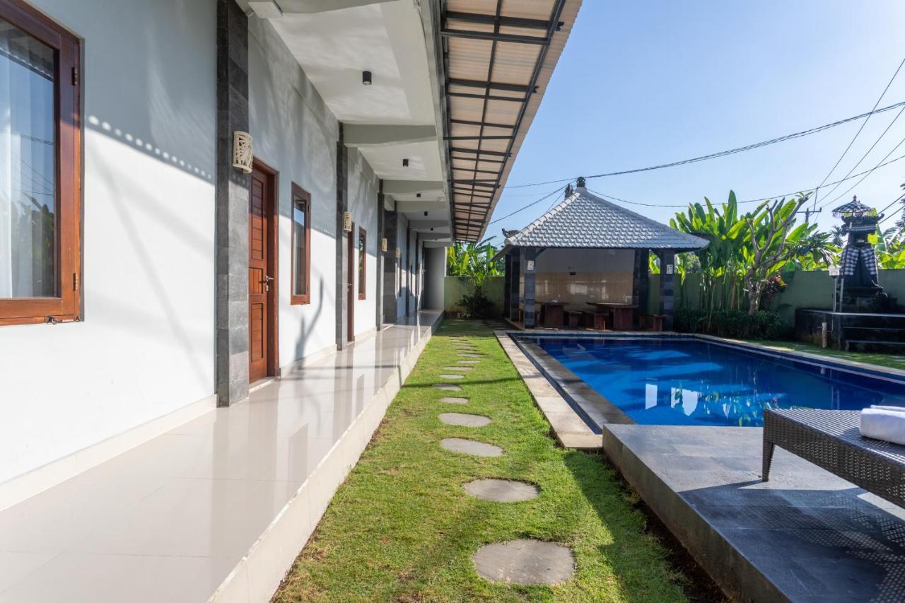 Cempaka Mas Guest House Canggu Екстер'єр фото