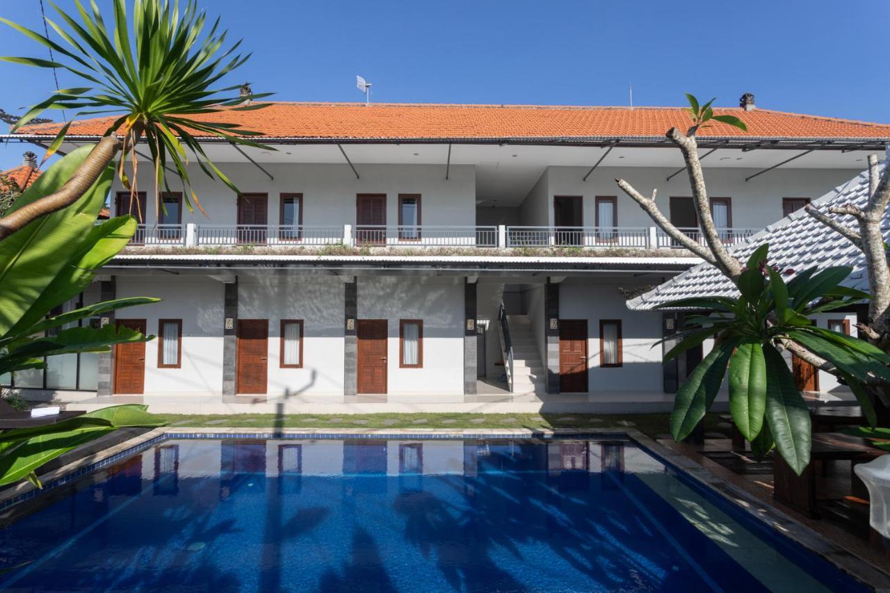 Cempaka Mas Guest House Canggu Екстер'єр фото